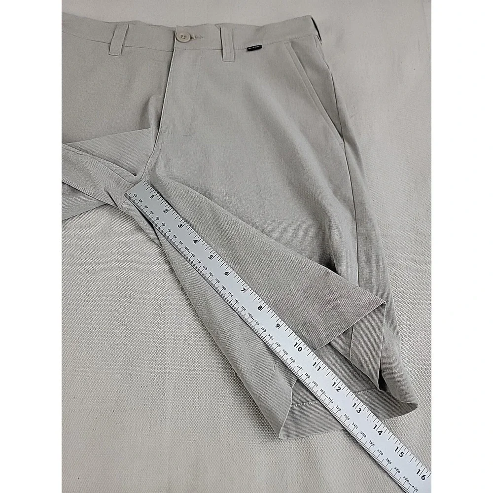 TravisMathew Golf Shorts Mens 30 Grey Heathered Stretch Performance Flat Front